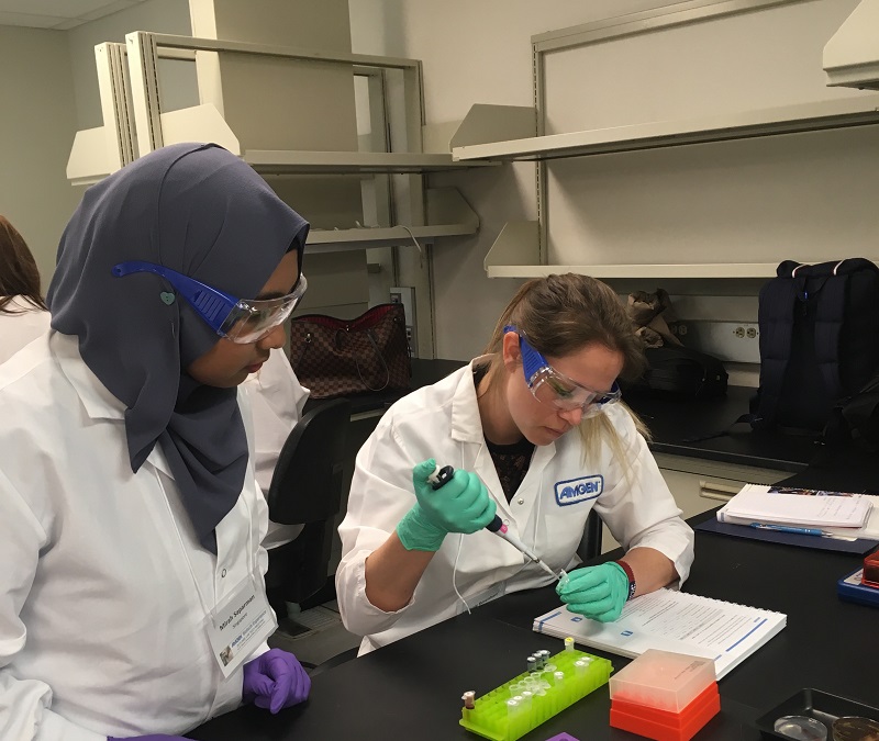 One million students inspired for biotechnology by Amgen Biotech